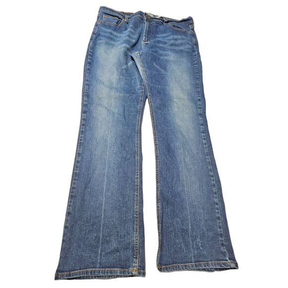 Old Navy Boot Cut Low Rise Jeans Womens Size 37 Waist Medium Wash Denim Pants - Picture 2 of 5